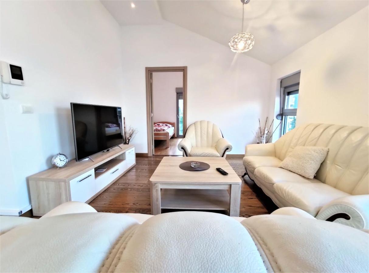 Pavlina Apartments Будва Екстериор снимка