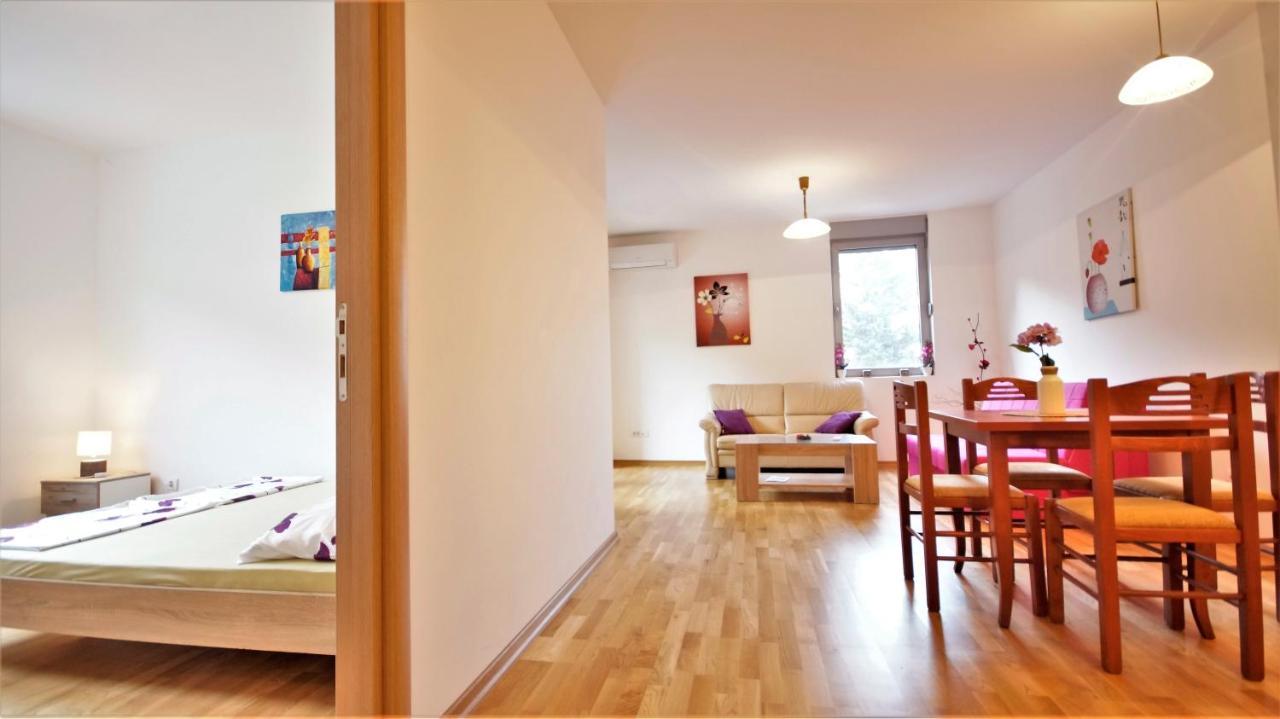 Pavlina Apartments Будва Екстериор снимка