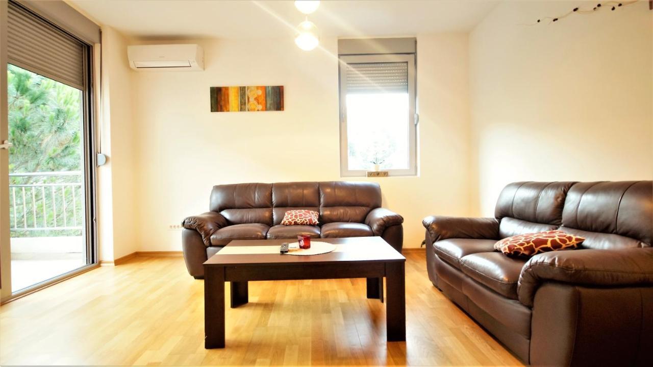 Pavlina Apartments Будва Екстериор снимка