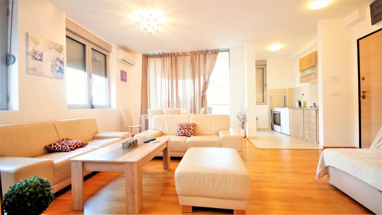 Pavlina Apartments Будва Екстериор снимка