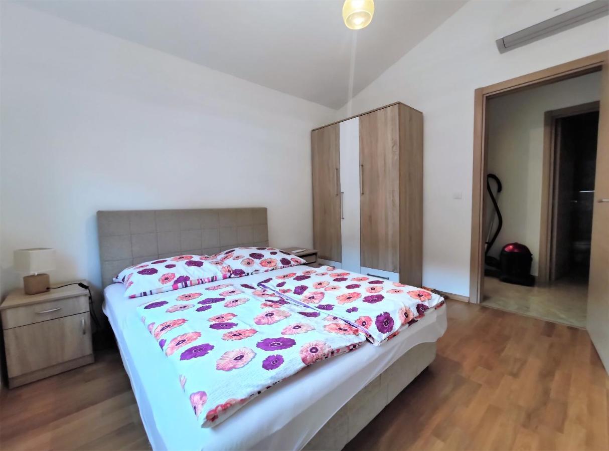 Pavlina Apartments Будва Екстериор снимка